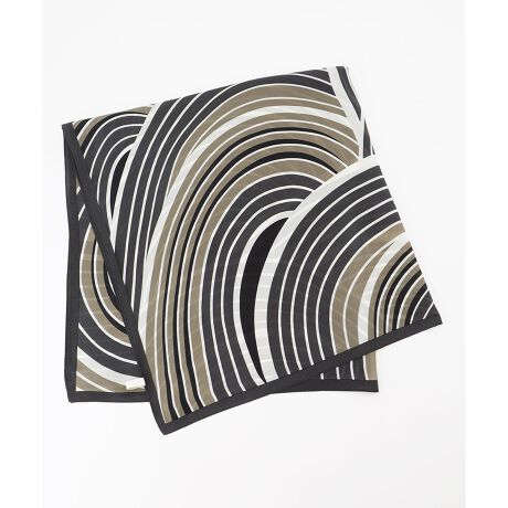 [^ԁFSF2VGW0301]fUC炩ȔG̃VNfṼXJ[tłBȂ唻̃XNGA^XJ[t́AX^CÕANZgɂ߂łB񌳂⌨ɉHD邾łȂAobOȂǂɌѕtĂgĒACełB摜̓TvgpĂׁAۂɂ͂鏤iƎdlAHATCY኱قȂꍇ܂B\߂BBe̓sAۂ̏iƐFقȂČꍇ܂B