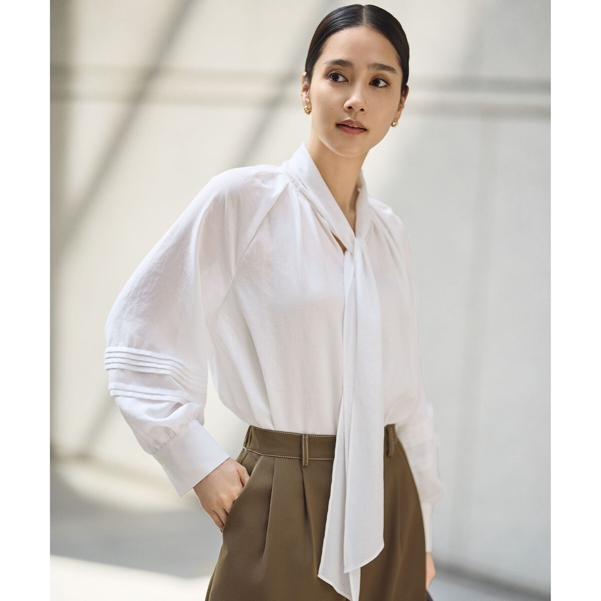 洗える】バックサテンアムンゼンストライプ ブラウス | 自由区(JIYU-KU