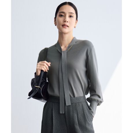 [^ԁFKRWMGW0456]񌳂̃{E^C|Cg̃tF~jȃjbgfUCg͔ꂷ鑍jA͌y₩ŏ_炩ȓVgDɂ邱ƂŃuEXCNɒĒVGbg̃jbgłB񌳂̃{E^CfBe[tF~jȈۂ̃ACełB悢̒Ȃ̂ŃpcXJ[gȂǗlXȃ{gƍ킹ĒĒ܂BfނȂ₩ȃrXR[XɃXgb`AKxȗ̂GKgȑfނłBSnAG肪ǂAiȌ򊴂łBfރACeJ[fBK(KRWMGW0454)N[lbNjbg(KRWMGW0457)uCi[jbg(KRWMGW0458)摜̓TvgpĂׁAۂɂ͂鏤iƎdlAHATCY኱قȂꍇ܂B\߂BBe̓sAۂ̏iƐFقȂČꍇ܂B