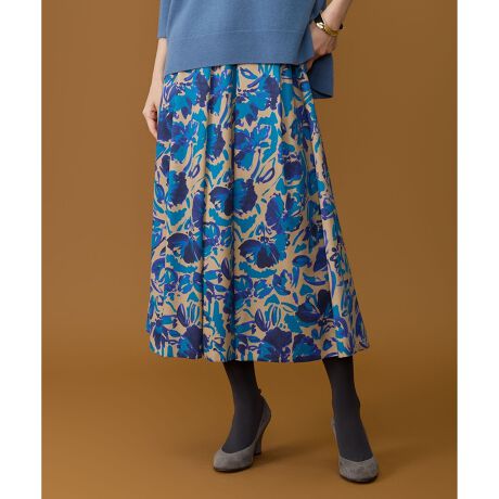 [^ԁFSKWMLS0003]A[g^b`ŕ`ꂽԕۓIȑlۂXJ[gfUCtgɑ_ȃ^bNƗTChɃ^bN؂₩ȃVGbg̃XJ[głBA[g^b`ȉԕAlۂ\܂B悭Ƃ肪ȂA̓XbLƂۂŁAX^CAbv܂BEGXg͖n̕ʕzSdlŁAfUC|CgƒSn̗ǂ˔Ă܂BfނƂ̂OOfނɁA؂₩Ȃő_ȉԕvg܂BC^ÃAgGŕ`ꂽ`AWāÂA[gȃ^b`ŕ`Ă܂BOO͓ɂŌy炵AԕƑ̗ǂfނłBpE_[^b`Œ悢򂪂܂B܂肷fC[ɂg₷fފƂȂĂ܂B摜̓TvgpĂׁAۂɂ͂鏤iƎdlAHATCY኱قȂꍇ܂B\߂BBe̓sAۂ̏iƐFقȂČꍇ܂B