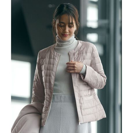 [^ԁFJKWRSW0414]Ci[_EƂĂ􂷂yʃ_EWPbgfUCRpNgȃm[J[_EWPbgłBVvȂɁAcC[fBȕʕz؂ւfUC|CgłBAE^[ƂĂ͂A{iIɊɂ̓R[g̃Ci[_EƂĂ􂵂܂BCi[_EƂĒp鎞́AAE^[ɍ킹āA܂̃{^ŗ߂VlbNɃAW邱Ƃ\łBfރ|GXẽ}CNt@Co[ŐDグx^t^fނgpĂ܂B}CNt@Co[Ȃ̂ŌyʊA\tgŊ炩ȕ̑fނŁA\ʂɌHĂ邽ߏiȌ򊴂܂BfރACe_EW(VRWMSW0414)摜̓TvgpĂׁAۂɂ͂鏤iƎdlAHATCY኱قȂꍇ܂B\߂BBe̓sAۂ̏iƐFقȂČꍇ܂B