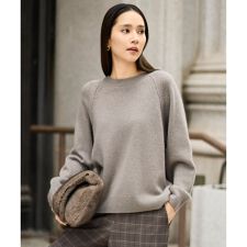 【カタログ掲載】ウールカシミヤブレンドスパンコールラグランスリーブ ニット