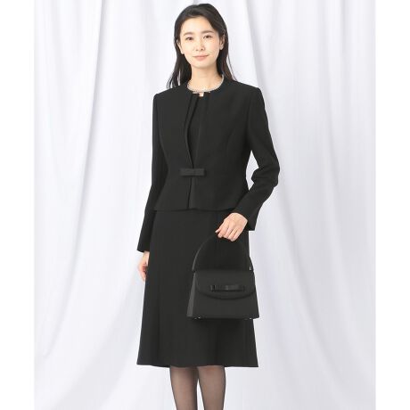 [^ԁFARKJGM1435]ւ₷OJs[XƃWPbg̃ATu|Cg1I[V[YΉ|Cg2WPbg̃{͎O\|Cg3EHbVuΉfUCs[XFÕzbNJăt@Xi[ŒpĂ邽߁AEȒPȃgbNs[XłBOĴŁA̕ɂ߂łBX[c̃s[XȂ̂ŃI[V[YΉ̃ubNtH[}łBWPbg̃{́AO\łBWPbgFhr[̕\̂fނƃOOfނ̑gݍ킹VvȃWPbgɃNX^Ă܂BiȂƂۂ~ZXɈSȃATułBfތ̂鎅gpĂ܂B̂hr[gDłB