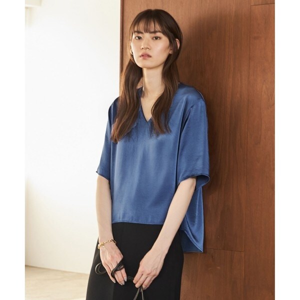 WEB限定カラーあり・洗える】Calm Vネックブラウス | ICB