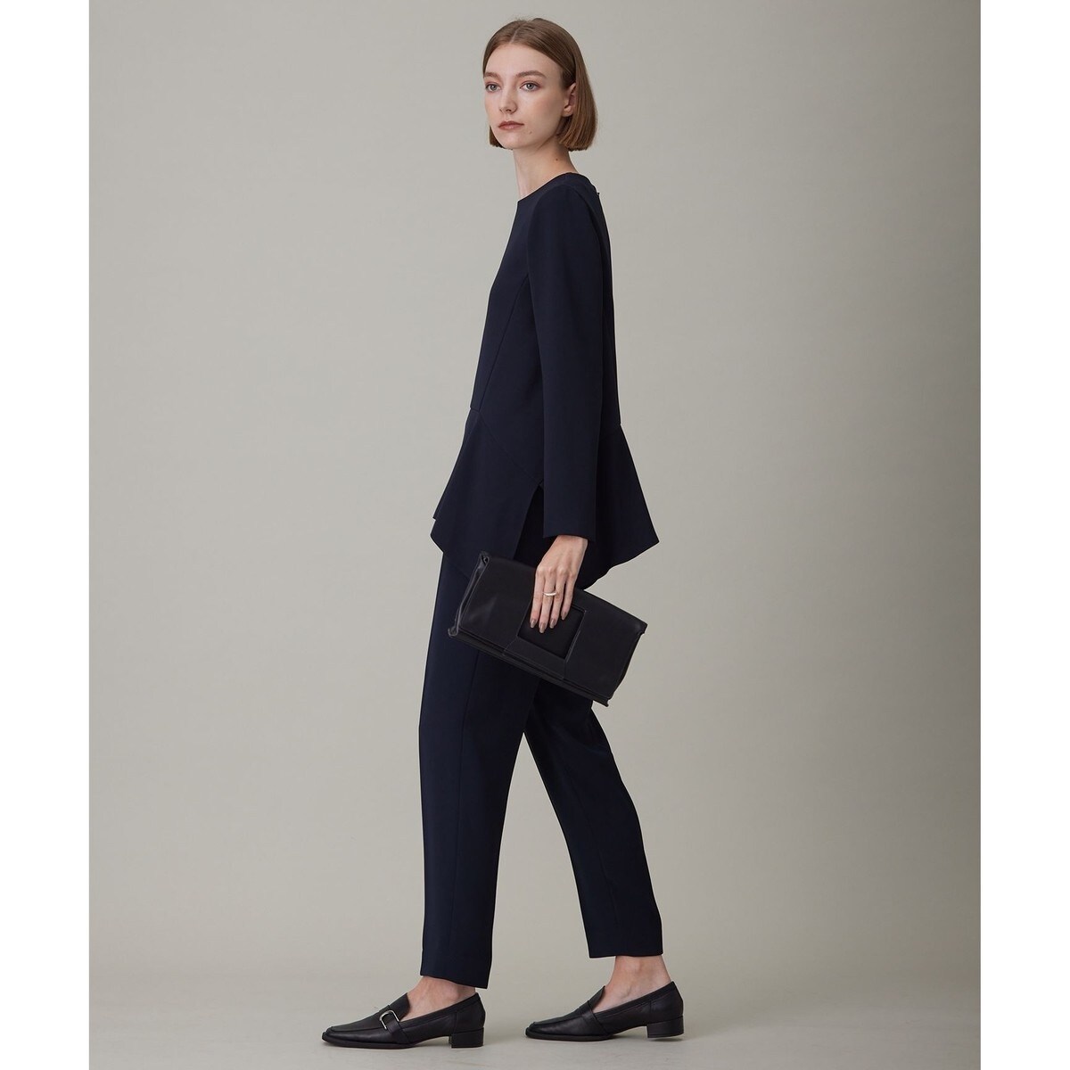 【洗える】 ライトダブルクロス ペプラムブラウス　ICB M ブラック　新品 ICB 【洗える】ライトダブルクロス ペプラムブラウス : マルイ(丸井