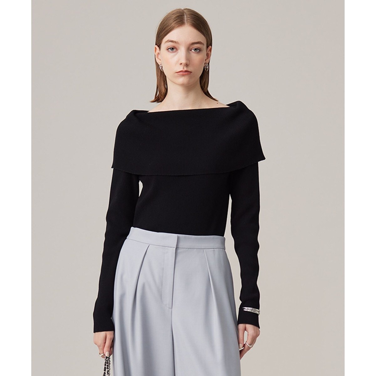 オフショルダー風グリッターニット | イネド(INED) | マルイウェブチャネル