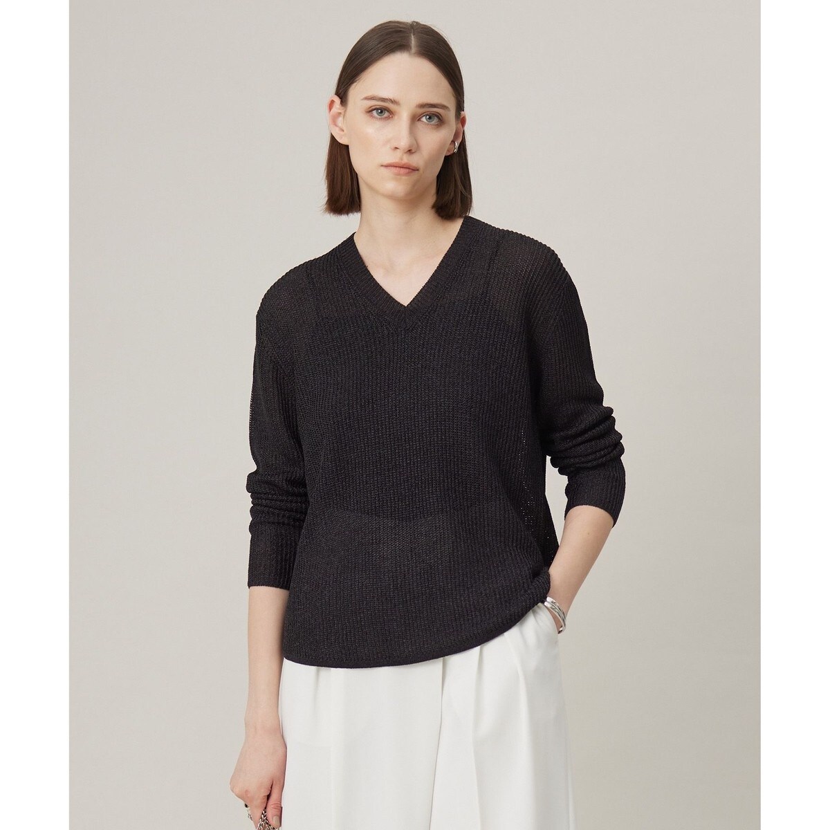 ICB 美品❗️クロスコンビ Vネックプルオーバー セール】【洗える】 クロスコンビ Vネックプルオーバー（ニット