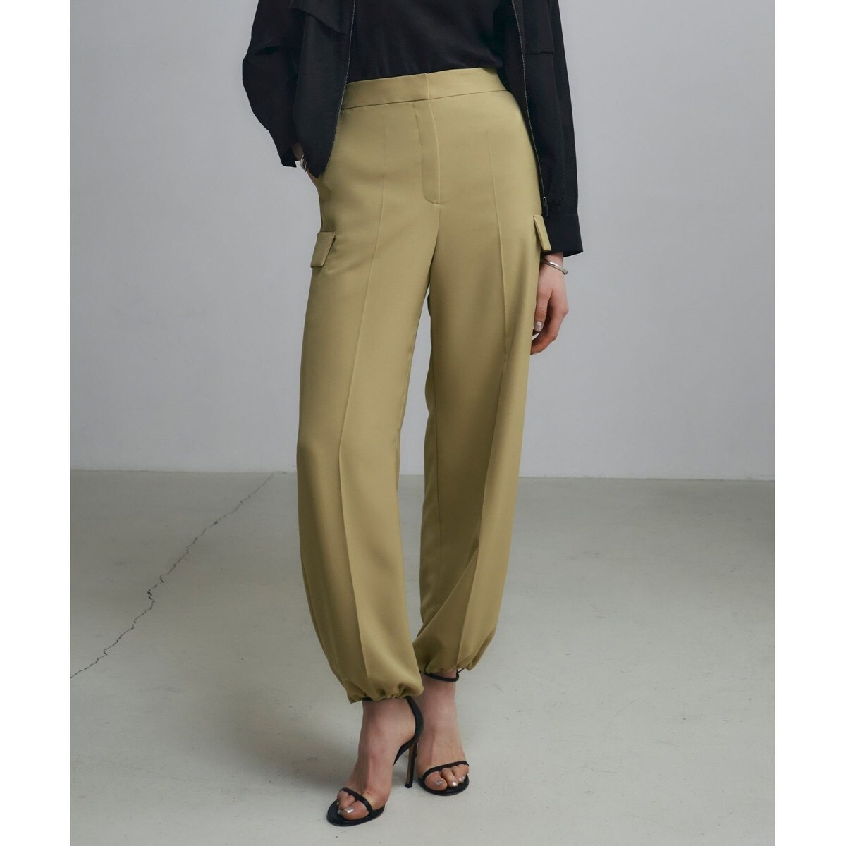 【接触冷感・UVケア・吸水速乾・防シワ・洗える】 ドレープツイル カーゴパンツ