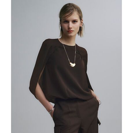 [^ԁFBLCYGM0410]2025SSP[vfUCƃo[VGbg炵AꖇfuEXfUCgh̃o[VGbg̃uEXłBXbV瑳oP[ṽfUCŁA炵VGbg|CgłBpcɍ킹₷AR[fBl[gɑNx^ĂꖇłBfމČ̌yʃ|GXegpAh[v̂cCfނłBV̂鋭Q^b`ŃTbƂꂪŁAĂɂ҂ȋ@\˔̂fނłB@\1jڐG⊴ЂƂu₩^b`̑fނAV[YłKȒSnB2jUVPAOPAtB3jz₷̂|CgB4jhVVɂȂɂAԂ̒pSB5jWashableł󂪂ł̂łyXBi̎舵@ɂ܂ẮA^OɋLڂĂu舵̒Ӂvu\vmFB̐̓Tvĩf[^łBۂ̏iƎdlقȂꍇ܂Bi摜̓TvgpĂ邽߁Aۂɂ͂鏤iƐFTCYȂǂ̎dlɕύXꍇ܂B\߂B