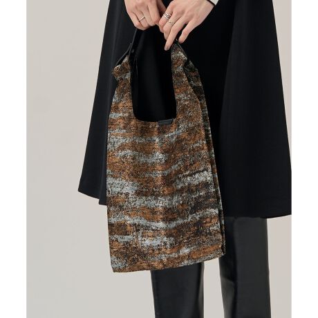 [^ԁFBO3MGW0404]2025AW莝|OKAX^COɍ킹Ċy߂韭obOfUCԐlC2WAYGRobOV[YVAVfނoBnhtČ|AnhOĎ莝\2WAYfUC̃GRobO^g[gBTug[gƂĂ􂷂֗ȃACełBfނɍAꂢڂɂJWAɂ킹邱Ƃ\łB̓̋CR[fBl[gɍ킹AςĊy߂̂ꂵ|CgłBi̎舵@ɂ܂ẮA^OɋLڂĂu舵̒ӁvmFB̐̓Tvĩf[^łBۂ̏iƎdlقȂꍇ܂Bi摜̓TvgpĂ邽߁Aۂɂ͂鏤iƐFTCYȂǂ̎dlɕύXꍇ܂B\߂B