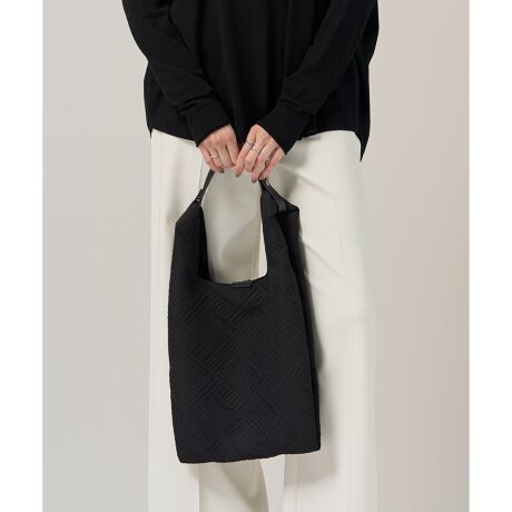 [^ԁFBO3MGW0404]2025AW莝|OKAX^COɍ킹Ċy߂韭obOfUCԐlC2WAYGRobOV[YVAVfނoBnhtČ|AnhOĎ莝\2WAYfUC̃GRobO^g[gBTug[gƂĂ􂷂֗ȃACełBfނɍAꂢڂɂJWAɂ킹邱Ƃ\łB̓̋CR[fBl[gɍ킹AςĊy߂̂ꂵ|CgłBi̎舵@ɂ܂ẮA^OɋLڂĂu舵̒ӁvmFB̐̓Tvĩf[^łBۂ̏iƎdlقȂꍇ܂Bi摜̓TvgpĂ邽߁Aۂɂ͂鏤iƐFTCYȂǂ̎dlɕύXꍇ܂B\߂B