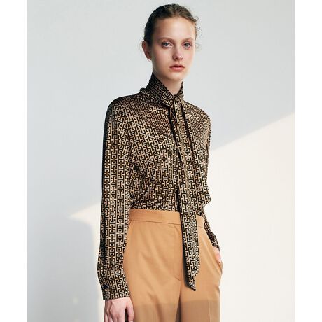 [^ԁFBLCYGW0423]2025Autumn/Winter y30th ANNIVERSARY COLLECTIONz1995AW痧オICB2025AW30N}܂B30Ñe[}́sthe AlbumtAo߂悤ICB̗jUԂ邱Ƃ̂łʂȃACe͂܂BfUCIWĩA[JCuvgA30NLÕuEXłBO\ȃ{E^CtŁAʂȃACe炵p܂BV[Ỹ{gƂ̃ZbgAbvpA30NLOACẽs[NhyWPbg⃏ChpcƂ킹Ă܂BWPbgHD₷TCYɂĂ邽߁A莝̃WPbgƂ̃R[fBl[gył܂Bfރuh30ÑI}[WƂāAߋɏiꂽmOvggpBvg̉n͂ƂG肪̃uCgX[XŁA炵iȌ򊴂Ɨ̃W[WfނgpĂ܂Bi̎舵@ɂ܂ẮA^OɋLڂĂu舵̒Ӂvu\vmFB̐̓Tvĩf[^łBۂ̏iƎdlقȂꍇ܂Bi摜̓TvgpĂ邽߁Aۂɂ͂鏤iƐFTCYȂǂ̎dlɕύXꍇ܂B\߂B