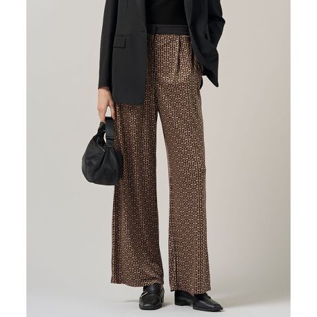 [^ԁFPRCYGW0423]2025Autumn/Winter y30th ANNIVERSARY COLLECTIONz1995AW痧オICB2025AW30N}܂B30Ñe[}́sthe AlbumtAo߂悤ICB̗jUԂ邱Ƃ̂łʂȃACe͂܂BfUCIWĩvgꂢڃChpcɗƂ񂾁AVf{głBEGXg̍Ŝ̃fUC߁A炵oĂ܂BEGXg̓SŁANȗSn|CgBfUCƒ悢̉؂₩ŁAVvȃgbvX킹ĂLb`[łȒȂɁBV[Ỹ{E^CuEXƂ̃ZbgAbvp߂łBfރuh30ÑI}[WƂāAߋɏiꂽmOvggpBvg̉n͂ƂG肪̃uCgX[XŁA炵iȌ򊴂Ɨ̃W[WfނgpĂ܂Bi̎舵@ɂ܂ẮA^OɋLڂĂu舵̒Ӂvu\vmFB̐̓Tvĩf[^łBۂ̏iƎdlقȂꍇ܂Bi摜̓TvgpĂ邽߁Aۂɂ͂鏤iƐFTCYȂǂ̎dlɕύXꍇ܂B\߂B