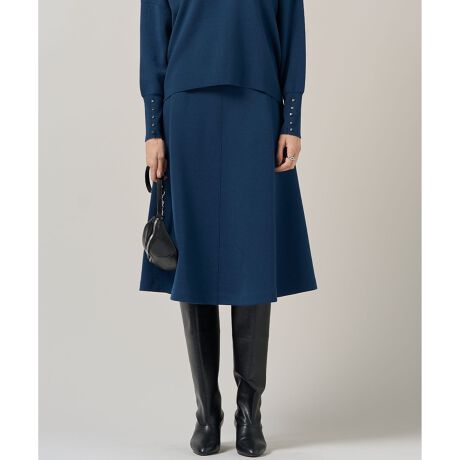 [^ԁFSKCYGW0518]2025AWSnǂ炵Al̃jbgtAXJ[gfUC悢tA炵ۂ́A~h̃jbgXJ[gBÂ[hȈۂɂȂ悤AqbvC͂ƁAcC̒ɏ_炩tA悤ȃVGbgɂ܂BV[ēɔzƂŃfUCA茩Ă܂BEGXg̓SꂽdlŁAE₷XgXt[ȒSn|CgBV[ỸvI[o[Ƃ̃jbgAbvX^CO߂łBfރI[XgAE[̒łgbvx̃EgGNXgt@CE[IʂA\tgłȂ߂炩ȕo鍂E[fނgpĂ܂By₩ŐꂽnCNIeB[̑fފ𑶕ɓZɂ̃E[fނŁAVL[Ŋ炩ȋɏ̃^b`ƃRpNgȖږʂȂ܂łB̓|GXeō\ꂽڌҒn̂߁AX|fBbVŃX[W[ȎA܂ɌyVGbgfjbgnɂȂĂ܂Bi̎舵@ɂ܂ẮA^OɋLڂĂu舵̒Ӂvu\vmFB̐̓Tvĩf[^łBۂ̏iƎdlقȂꍇ܂Bi摜̓TvgpĂ邽߁Aۂɂ͂鏤iƐFTCYȂǂ̎dlɕύXꍇ܂B\߂B