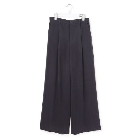 [^ԁFPRCYGW0952]2025 Autumn/Winter Collection3́uevervjƂICB̃nCO[hȏiłB𒴂Ď󂯌p邱ƂڎwĂ܂BꕔX܁AWEB̃ACełBfUCEGXgɃ^bNChpcłB̂Lvfނgp邱ƂŁA^bNƏcɗAChpcł茩悤ɃfUC܂BEGXg̃xg[v͓V[ỸuEXɕtĂxgʂTCYɂĂAZbgAbvł̒pył܂BfރTXeBiufނ̃Lv100gpTefނłBLvĽƗAoɂ܎ɂogp邱ƂœƓȖĉ݂Ɏdグ܂B\ʂ̓tBu^b`ŁADȂ߂炩ȔG肪łBi̎舵@ɂ܂ẮA^OɋLڂĂu舵̒Ӂvu\vmFB̐̓Tvĩf[^łBۂ̏iƎdlقȂꍇ܂Bi摜̓TvgpĂ邽߁Aۂɂ͂鏤iƐFTCYȂǂ̎dlɕύXꍇ܂B\߂B