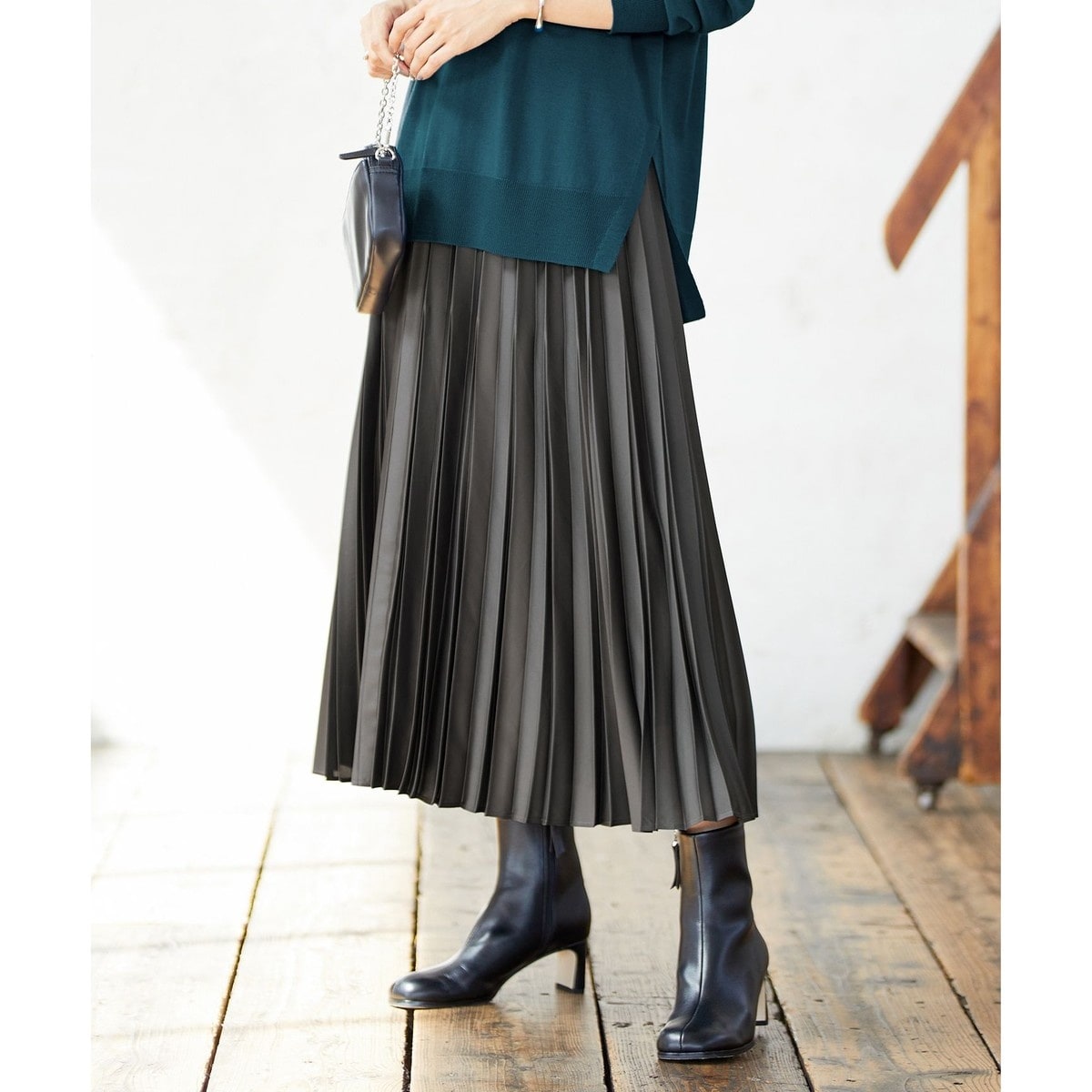 洗える】 レザーライクプリーツスカート | ICB | マルイウェブチャネル