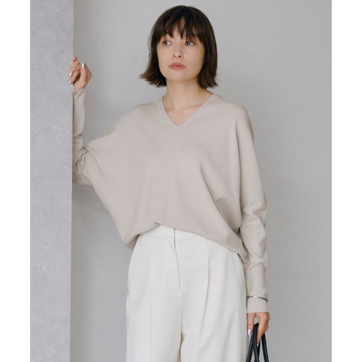 ICB 美品❗️クロスコンビ Vネックプルオーバー 洗える】 クロスコンビ Vネックプルオーバー | ICB | マルイウェブチャネル