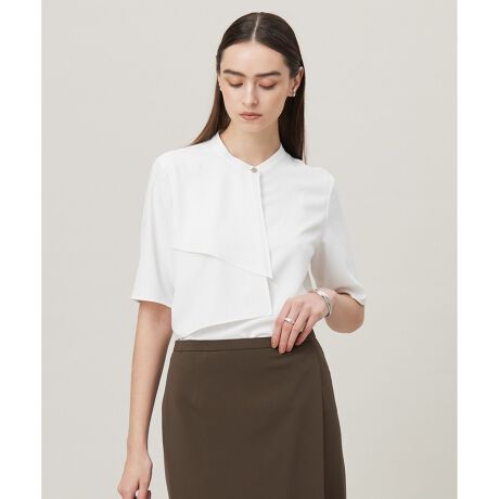 [^ԁFBLCMGM0404]2025SS肪ObƉ؂₮ꂢڃfUCuEXfUCAVg[̃btfBe[|Cg̃uEXłB^tĂāAꖇłWPbg̃Ci[ƂĂAX^COɉ؂₩vXACełBfފɔzTCN|GXegpAh[vƏ_炩ɗDꂽ̊̂fޕ\̃W[[bgfނgpĂ܂BɂA炩ȃ^b`ŁAŷfފ菗炵\Ă܂Bi`ȃXgb`ASn̗ǂfނɎdグĂ鏊|CgłBi̎舵@ɂ܂ẮA^OɋLڂĂu舵̒ӁvmFB̐̓Tvĩf[^łBۂ̏iƎdlقȂꍇ܂Bi摜̓TvgpĂ邽߁Aۂɂ͂鏤iƐFTCYȂǂ̎dlɕύXꍇ܂B\߂B