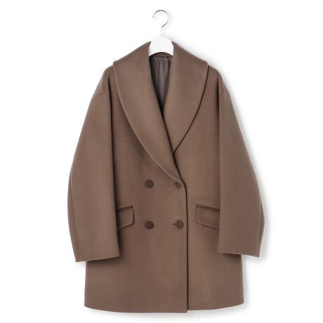 [^ԁFSCCMGW0951]2025 Autumn/Winter Collection3́uevervjƂICB̃nCO[hȏiłB𒴂Ď󂯌p邱ƂڎwĂ܂BꕔX܁AWEB̃ACełBfUCGKgȈۂ̃V[J[̃~hR[głBfނ̂݃{^eɓꂽzFpCsÕfUĆB݂̗ɂ͔zF̃J[NX炦AȂɂVѐSfUCɂĂ܂B܂Aʂ̃fUCzF̃pCsOzF{^gA|Pbg͑dĂɂÂdlɂĂ܂B̃jbg̏ɂHD₷TCYŗlXȃX^COy߂܂BfޖaсADAْfۂɏoĂ܂p镔AbvTCNfނłBSuper100's̍iȌ݂̂gp邱ƂŁAAbvTCNfނł_炩AȂ߂炩ȔG܂BהԎ̞ьɂoȂ̂A^~łgӂ݊łBi̎舵@ɂ܂ẮA^OɋLڂĂu舵̒Ӂvu\vmFB̐̓Tvĩf[^łBۂ̏iƎdlقȂꍇ܂Bi摜̓TvgpĂ邽߁Aۂɂ͂鏤iƐFTCYȂǂ̎dlɕύXꍇ܂B\߂B