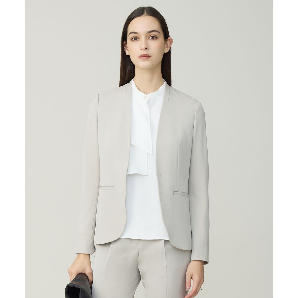 30th ANNIVERSARY】 モノグラムプリントスムース ボウタイブラウス