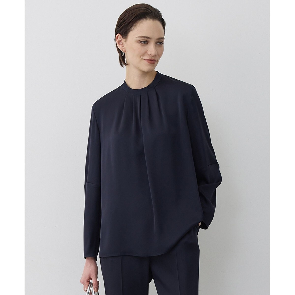 アセテートダブルサテン ランタンスリーブブラウス