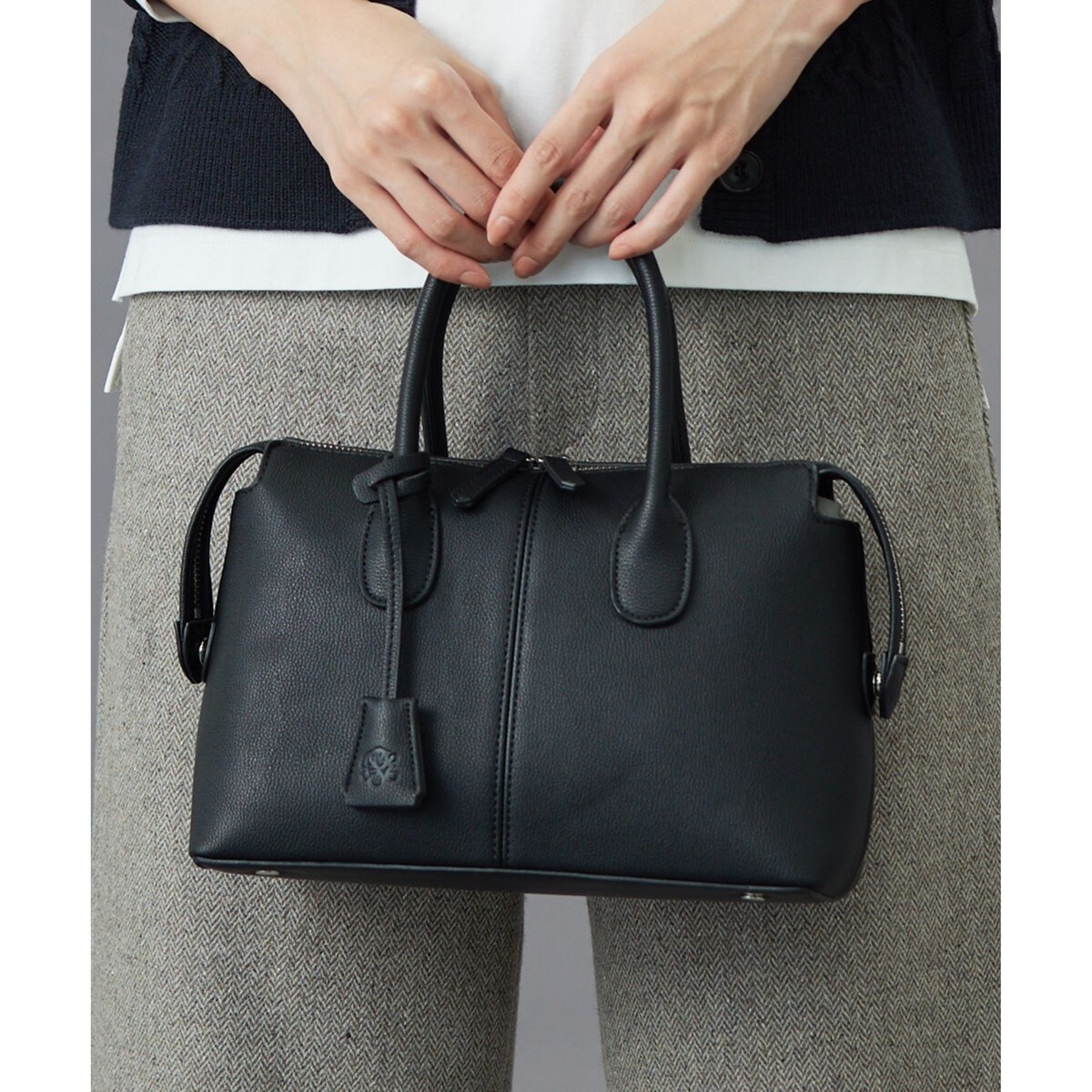 ✨最終値下げ✨【美品】マリークワント　デイジークラシカル ミニボストン　ブラック MARY QUANT ボストンバッグ マリークワント mary quant デイジー