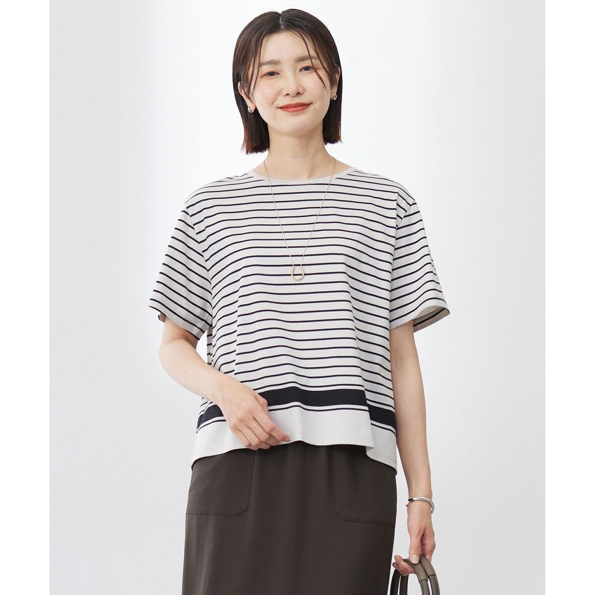 【美品/定価3.5万】MUSE by ROCHAS Premiere*刺しゅうプリントTシャツ*9コットンカットソー半袖レリアン(2-2406-275)【21G42】 美品/定価3.5万】MUSE by ROCHAS Premiere*刺しゅうプリントT