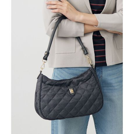 [^ԁFBO2JGA0910]|ł2waydlŃX^C݁IJłSȃV_[obOfUCfC[ɂItV[ɂgV_[obNBtgɋzăLC߂Ȉۂ^ȂA{fBOLgfނŃJWAȈۂvXBۂ݂̂VGbgƏ_炩fނŁAĝɂȂݎ₷ȂĂ܂B|oV_[t2waydlŁAOEwʂɃX}z|PbgAɂ̓t@Xi[|PbgĂA@\IɂgpA^t^gƂɂyʉĂ܂BJ(#030)ɂ̓uẼV_[xgt܂BX[g(#004)ƃubN(#005)ɂ̓ubÑV_[xgt܂BfތyʁA\tg^Cv̍x^t^ŁA򂪂AGKgȎdオłB_炩nALgXeb`|Ă܂B܂A\ɂ͝H{AJ̓SȃobOɂȂĂ܂BH͉îł͂܂BBi摜̓TvgpĂ邽߁AFTCY̎dlɕύXꍇ܂̂ŁA\߂B