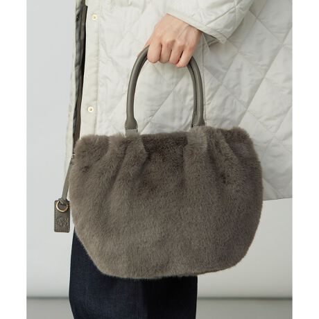 [^ԁFBO2JGW0010]ŃX^CO؂₩ɖA2waydl̃t@[obNfUCŃR[fBl[g̑Nxオt@[obOB莝ƃV_[obO2wayŎgpł܂BV_[obOƂĎgpۂ́AobO̓ɂƎ[ł܂Bѕ݂̂ꂢȃGRt@[AV[Y[h𐷂グAb`ȈۂɁBHfC[gɂΉAN炵ȂɌȂACełBzœTCYłBi摜̓TvgpĂ邽߁AFTCY̎dlɕύXꍇ܂̂ŁA\߂B