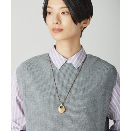 [^ԁFZZ2JGW0010]Cɍ킹Ċy߂郊o[VudlIjbgɈ|ɂJEU[̃lbNXfUCVvȑɉfA݊̂lbNXBAN̉₩ȋPR[fBl[gɉ؂€^܂Bo[Vudl̂߁A̓̋CX^Cɍ킹Ďĝ́BJEU[̃lbN͂炩₷AmɈ|ɂ̂ŁAoOɂƊ|܂BNXȑl̋PuE}[u~x[W(#030)ÂO[}[u~CgO[(#004)2FWJłBi摜̓TvgpĂ邽߁AFTCY̎dlɕύXꍇ܂̂ŁA\߂B