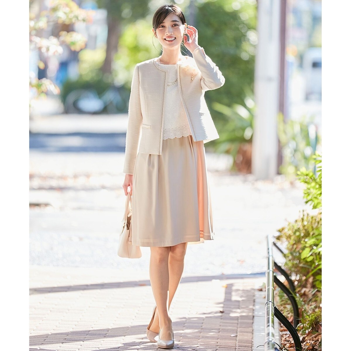 [極美品]エニィスィス　ママスーツ　リップルボーダーノーカラーセットアップ　M セットアップ対応】リップルボーダー ノーカラー ジャケット