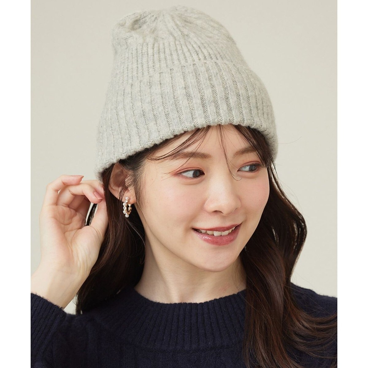 新品未使用タグ付き　アイボリー ニット帽 ポンポン付き 楽天市場】【OUTLET！クーポンで846円】 ニット帽 レディース