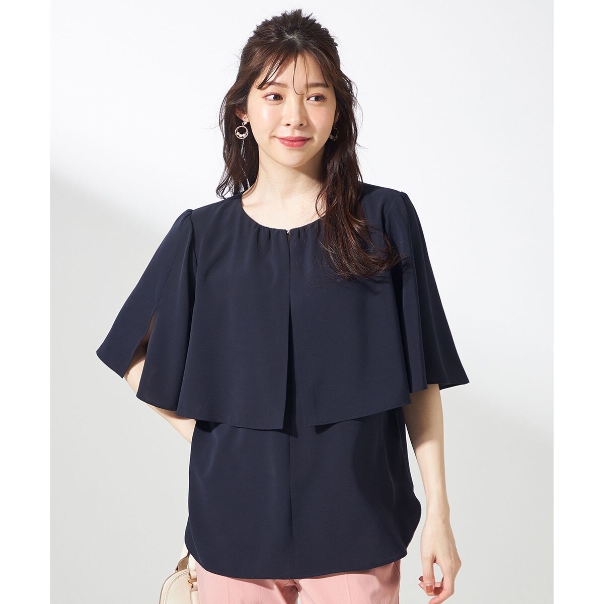 美品 エンフォルド 23SS ケープカラープルオーバー ブラウス 洗える 白 美品 エンフォルド 23SS ケープカラープルオーバー ブラウス 洗える 白