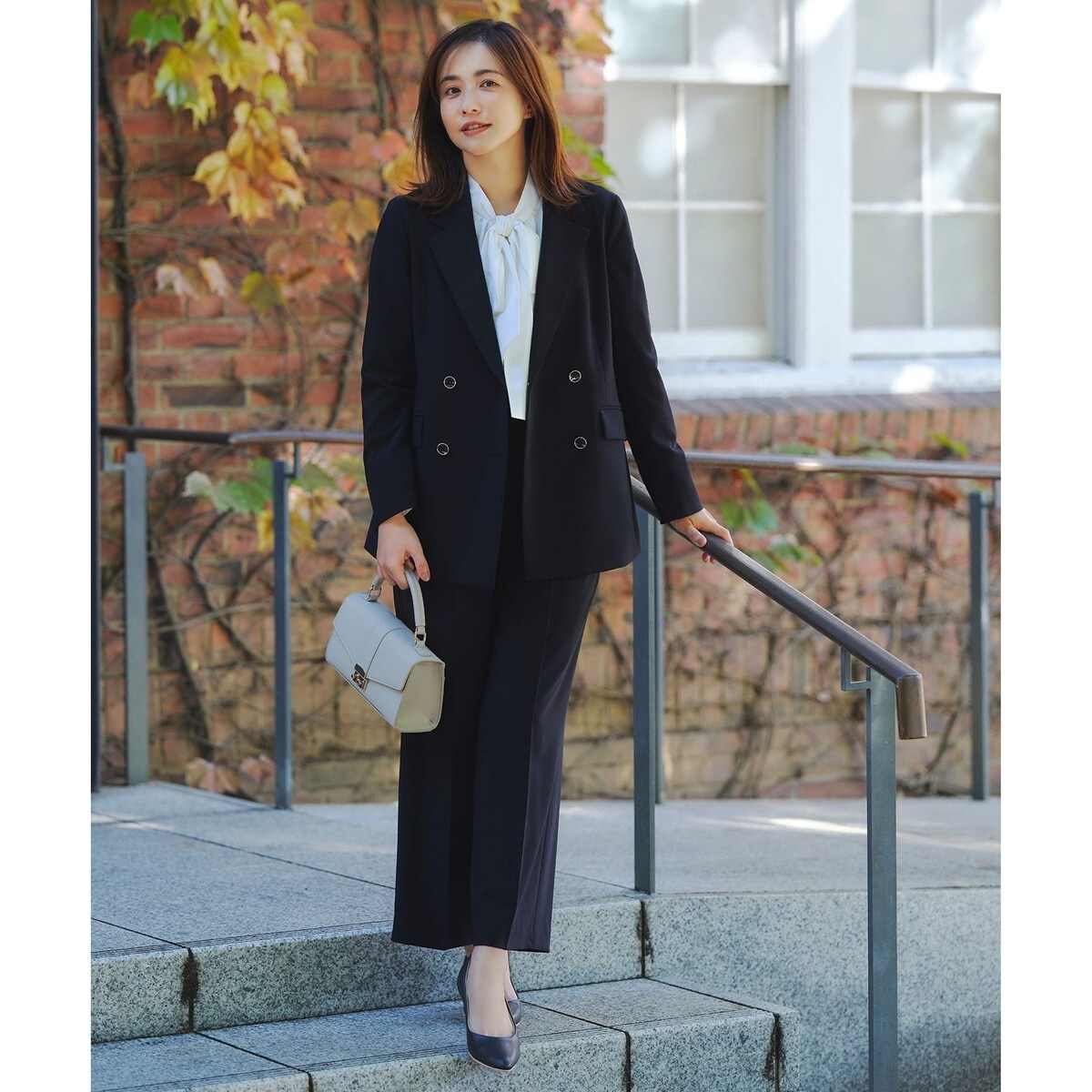 タイムセール　LILY BROWN × ANNA SUIワイドデニムパンツ タイムセール LILY BROWN × ANNA SUIワイドデニムパンツ タイムセール