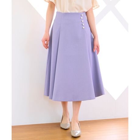 [^ԁFSKPFGM0602]RɍLtAVGbgIltF~jXJ[gfUCTChɕ񂾃p[{^iȃANZgɂȂAltF~jȃtAXJ[gBEGXg͂ƂfUCŁARɍLtAVGbgrʂĂ܂B炩n̂鐶nAVGbgL[vBuEXjbgƂ̑ǂAʋ΃X^Cx̂o܂ŕL􂷂ACełBx_[J[ƃhbg2FWJłByFabricz悢nVGbgYɕۂ@fށByStylingzhbgɂ͓̐Ԃ̃n[tX[uJ[fBK킹Feroux̂߂łBi摜̓TvgpĂ邽߁AFTCY̎dlɕύXꍇ܂̂ŁA\߂B