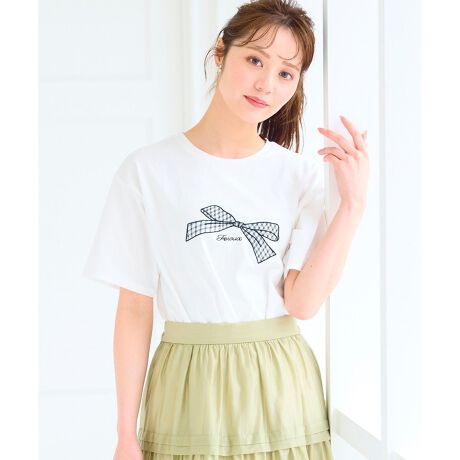 [^ԁFKKPFGM0601]{hJ|Cg̃JWATVcfUCRbgfނ̂炩ȔG肪Sn悢TVćAtȃI[o[VGbgŔՂ̈ꖇBJWAȕ͋C̒ɁA{fBɂ[XC[W{hJ̃gvCfUC肰ȂtF~jȃANZgɁBꂢ߂tF~jX^Ĉ͂ACeƂĂ􂵁A̃R[fBl[gVNɃAbvf[gĂ܂BJWÂfފ炱AȂ̕ƍLAFeroux炵lTVcłByFabriczRbgfނ̃JWÂX^COɏd󂵂܂ByStylingzJWATVcXJ[gX^CŃtF~jɃR[fBl[ĝFeroux炵Bi摜̓TvgpĂ邽߁AFTCY̎dlɕύXꍇ܂̂ŁA\߂B