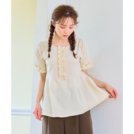 [^ԁFKRPFGM0701]tfUCiyvjbggbvXIfUCiȂƊƑlvf˔Ajbgfނ̃yvgbvXy₩ȃjbgfނŒSnKɁAꂢ߃V[ɂ҂ȈꖇłIN[lbN̂芴ɉAOĂɂ̓p[{^ƃtYFeroux炵؂₩vX͓̘rDJo[n[tX[uŁAɂt{ĂđSʉdオɁIEGXgC肰ȂVFCvyvVGbg炵Ă܂^bNAEgłoX悭܂䊴ApcɂXJ[gɂ킹₷A񂵗͂QłIyFabriczyʂȃjbggbvXBtbgȕ\ʊŃLCڂȈۂłBp[{^fubNB_炩ȃAC{[Af~ǧ3FWJłByStylingzVvȃpc킹IfjpcŃJWA_EĂ1Bi摜̓TvgpĂ邽߁AFTCY̎dlɕύXꍇ܂̂ŁA\߂B