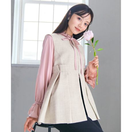 [^ԁFJKPFGA0900] X^CAbvIyv^bNWfUCGڂ̃WX^CtF~jɊy߂1B悢݂ƃV[YXŒy߂̃cC[hfނŁA炩炵͋CɎdグ܂BEGXg菭߂̈ʒuɎ{ꂽIȃ^bNARɃEGXg}[N邱ƂŃX^CAbvʂByvfUC̗̊AuEX킹iɈĂ܂BÂȂ肷AƊvXł閜\ACeBtg̓JMtHbNJȂ̂Ō݂oɂƒȂ̂|CgłIyFabriczcC[ĥƊcAV[YXłƒAy₩ȑfފ͓IByStylingz{E^CuEXƑQłIx[VbNȃ{gɍ킹邾ŁAN炵Feroux ̂ꂢ߃X^C܂Ii摜̓TvgpĂ邽߁AFTCY̎dlɕύXꍇ܂̂ŁA\߂B