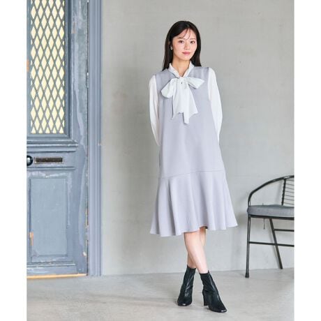 [^ԁFOPPFGA0900] p[߂ i_{[WXJfUCƂ݂ƒe͂̂_{[fނgpASnƔVGbg𗼗WXJłB\ʂ͏_炩炩ȃ^b`ŁAKItF~jȈۂvXL[lbNɁA肰Ȃ߂p[̑YA܂؂₩Ɏdグ܂B~fB̃VGbǵAFerouxŐlC̒ԃoXB̓pvX烍Ou[c܂ŕL킹₷AV[YʂĊ􂵂ĂDGACełBCi[ŕ͋Cς̂ŁA񂵂R݁IyFabricze͂̂̃_{[Jbg\[VGbgBVF̃u[O[VNIyStylingzuEXƂ̃C[hFeroux \邫ꂢ߃X^CɁI{iIȓ~̎ɂ̓jbg^[gƂ̃C[h߂łBi摜̓TvgpĂ邽߁AFTCY̎dlɕύXꍇ܂̂ŁA\߂B