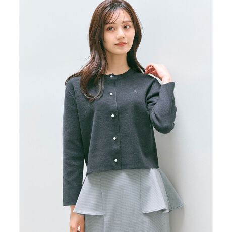 [^ԁFKRPFGW0003]̋CɊYAJ[fBKfUCiȃp[{^łق̂肵ÂƂƊoAltF~jȃjbgJ[fBKB悢䊴ƂƂN[lbN炵āAXJ[gɂpcɂDoXō킹閜\ACełBɂ肰Ȃ{ꂽhJANZgBtg{^ׂĕăvI[o[ƂĒĂAƉHDĂAꂽۂɎdオ܂BJWA炨d܂ŁACV[ɊYĂ1łByFabriczG̗ǂ\tgȎgpĂ܂BȂ₩ŒSn悢̂łBV[YʂĉKɒoX̗ǂ́BfC[炨d܂Ŋ􂵂܂ByStylingzcC[h̃~jXJ[gƍ킹H[hՂvbs[X^CWp[XJ[g̏ɉHDƂĂ߁Bi摜̓TvgpĂ邽߁AFTCY̎dlɕύXꍇ܂̂ŁA\߂B