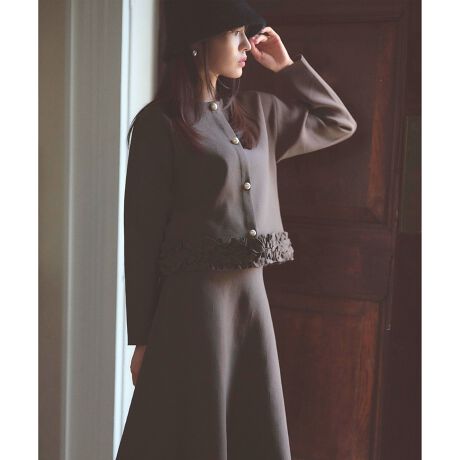 [^ԁFOPPFGW0003]FerouxԂ̃jbgZbgAbvGo[WUPēoIIfUCG̓WPbgjbgJ[fBK̐ɃtAlfBȃX^CoĂjbgZbgAbvɂȂ܂Ip[{^Ȃ̂ŃlbNX炸ŁA؂₩ŏ炵ۂɂĂ܂BX|fBbVȎ̌y₩ƁA\zIȃVGbgł̏H̑ɂ҂1BO[ƃlCr[͎܎On̓̃}U[X^Cɂ߁B̃Zbg΂낢ȃV[̂ꂢ߃X^CɑΉ\łByFabriczX|fBbVȎdオ̌yāAVGbg\₷gp܂BKxȌ݂Sn̗ǂƁẪCEȂS܂ByStylingzIP[Wg₷̃lCr[ƁAVbNȑlJ[̃O[ƃuE3FWJBXJ[tȂǂ̏ŃANZgĂƁAIVxAbv܂Bi摜̓TvgpĂ邽߁AFTCY̎dlɕύXꍇ܂̂ŁA\߂B