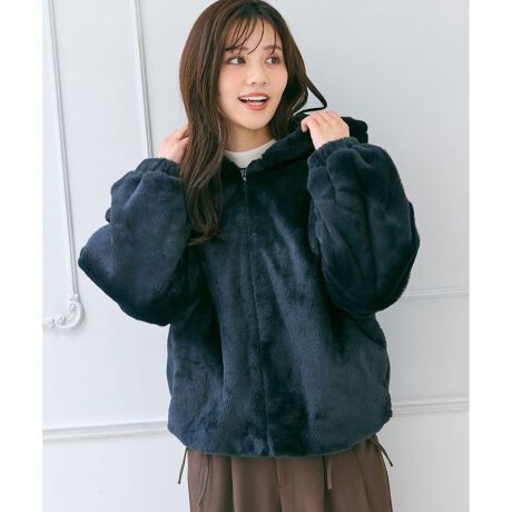 [^ԁFJKPFGA0903]fUCӂӂ̏_炩ƁAîVGbg͂̃t[httFCNt@[p[J[B悭{[̂X[u炵̊oA炩ȈۂYĂ܂Bƕ֗ȃWbvdlŁAqbvɂ▭ȏ䊴͑̌`Jo[ʂZB^~ȊO͂ƂõAE^[ƂĂ􂵂܂ByFabriczG蔲QA炩Ȗё̃tFCNt@[fށBS[WXɂȂ߂Ȃ{[|CgByStylingz~j{g킹ătF~jɁAfj⃏Chpc킹ăfC[ɁBCi[̓^[g⃍TŃC[hyŁB{[̂VGbgāARpNgȃ{gƂ̃oXR[f߂łBƂoɂ􂷂1łBi摜̓TvgpĂ邽߁AFTCY̎dlɕύXꍇ܂̂ŁA\߂B