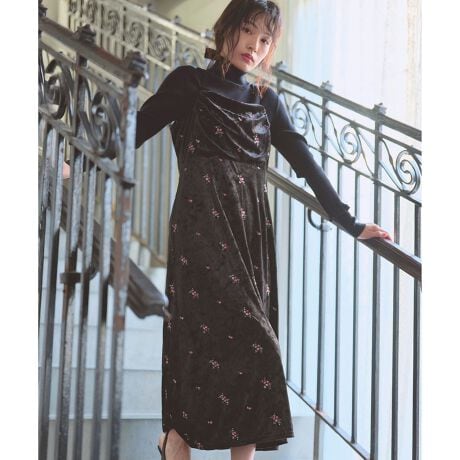 [^ԁFOPPFGW0102] lۃVGbg̎hJxAL~\[s[XfUCgĥxAfނɑ@ׂȏԎhJA؂₩őltF~jȃL~\[s[XBRؚ͉ȎdlɂAɂ̓h[vĕ\̂fUCɎdグ܂BXgƗ̂AC̃VGbgAcCX^CAbv܂BpVɑ傫JJbeBOŁACi[Ƃ̃C[hłoBVvȃCi[ƍ킹邾ŏ{ȃX^COs[XłByFabricz򊴂xAɏԎhJ{؂₩fށyStylingzFeroux ̃u^[g┖̃jbg킹āAJ[zFŗVԂ̂B̓V[gu[c⃍[t@[őlۂ܂Ƃ߂̂߂łBi摜̓TvgpĂ邽߁AFTCY̎dlɕύXꍇ܂̂ŁA\߂B