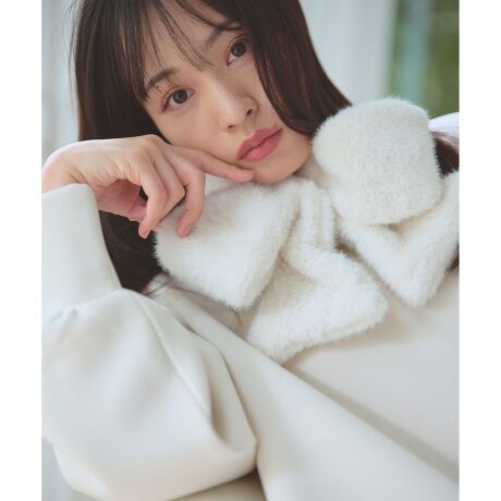 [^ԁFZZP8GA0101]~̃X^COiグ郊{eBybgfUClCuhCasselini(LZ[j)̃qbgiA{eBybgFerouxʒoIӂӂƂGRt@[Ƀ{fBe[vXAltF~jȃeBybgłB񌳂Dݍ݁AiƉ؂₩vXĂfUĆA~̃X^COiグBVvȃR[g⃏s[Xɍ킹邾ŁA܂𖾂邭؂₩ȈۂɎdグ܂ByFabriczG̗ǂGRt@[gpBӂӂƂ_炩ƒ悢{[ŁAۉƌy₩𗼗BAC{[ƃx[W2FWJŁAǂfC[Ɏ₷J[łByStylingzzbN͂߂邾ŁAȒPɃ{̌`ɂȂeBybgłBhXAbvV[fC[R[f܂ŕL􂵂܂BVvȃjbgR[gɍ킹̂͂Ap[eB[ʂȂoX^Cɂ߁BGFeroux̃OR[gɂ}b`悤ɍĂAFeroux̃OR[gƂ̍킹߂łBCasselini(LZ[j)Be myself / With playfulh킢hȂA̃eCXgꂽ~bNXX^CB킽炵́B낱ƕς閈̋CɊY鏬Ă܂Bi摜̓TvgpĂ邽߁AFTCY̎dlɕύXꍇ܂̂ŁA\߂B