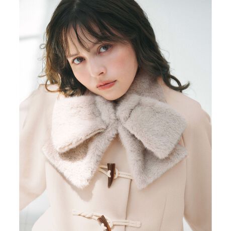 [^ԁFZZP8GA0101]~̃X^COiグ郊{eBybgfUClCuhCasselini(LZ[j)̃qbgiA{eBybgFerouxʒoIӂӂƂGRt@[Ƀ{fBe[vXAltF~jȃeBybgłB񌳂Dݍ݁AiƉ؂₩vXĂfUĆA~̃X^COiグBVvȃR[g⃏s[Xɍ킹邾ŁA܂𖾂邭؂₩ȈۂɎdグ܂ByFabriczG̗ǂGRt@[gpBӂӂƂ_炩ƒ悢{[ŁAۉƌy₩𗼗BAC{[ƃx[W2FWJŁAǂfC[Ɏ₷J[łByStylingzzbN͂߂邾ŁAȒPɃ{̌`ɂȂeBybgłBhXAbvV[fC[R[f܂ŕL􂵂܂BVvȃjbgR[gɍ킹̂͂Ap[eB[ʂȂoX^Cɂ߁BGFeroux̃OR[gɂ}b`悤ɍĂAFeroux̃OR[gƂ̍킹߂łBCasselini(LZ[j)Be myself / With playfulh킢hȂA̃eCXgꂽ~bNXX^CB킽炵́B낱ƕς閈̋CɊY鏬Ă܂Bi摜̓TvgpĂ邽߁AFTCY̎dlɕύXꍇ܂̂ŁA\߂B