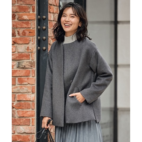 【美品】マルニ ドルマンスリーブ　ショートコート　グレー　38　レディース カシミヤブレンドノーカラーサイドスリットショート コート | エニィ