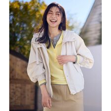 撥水マウンテンパーカー