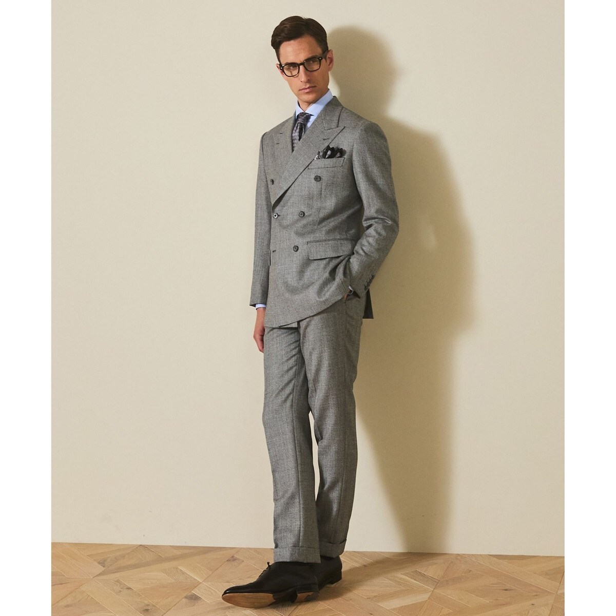 新品 五大陸×DORMEUIL 【英国の伝統ドーメル G TONIK生地】 定価9万~10万円 春夏 スーツ A6 ★310136 38 新品11.8万万☆五大陸×DORMEUIL ドーメル 日本製 秋冬 英国生地 ジェントル