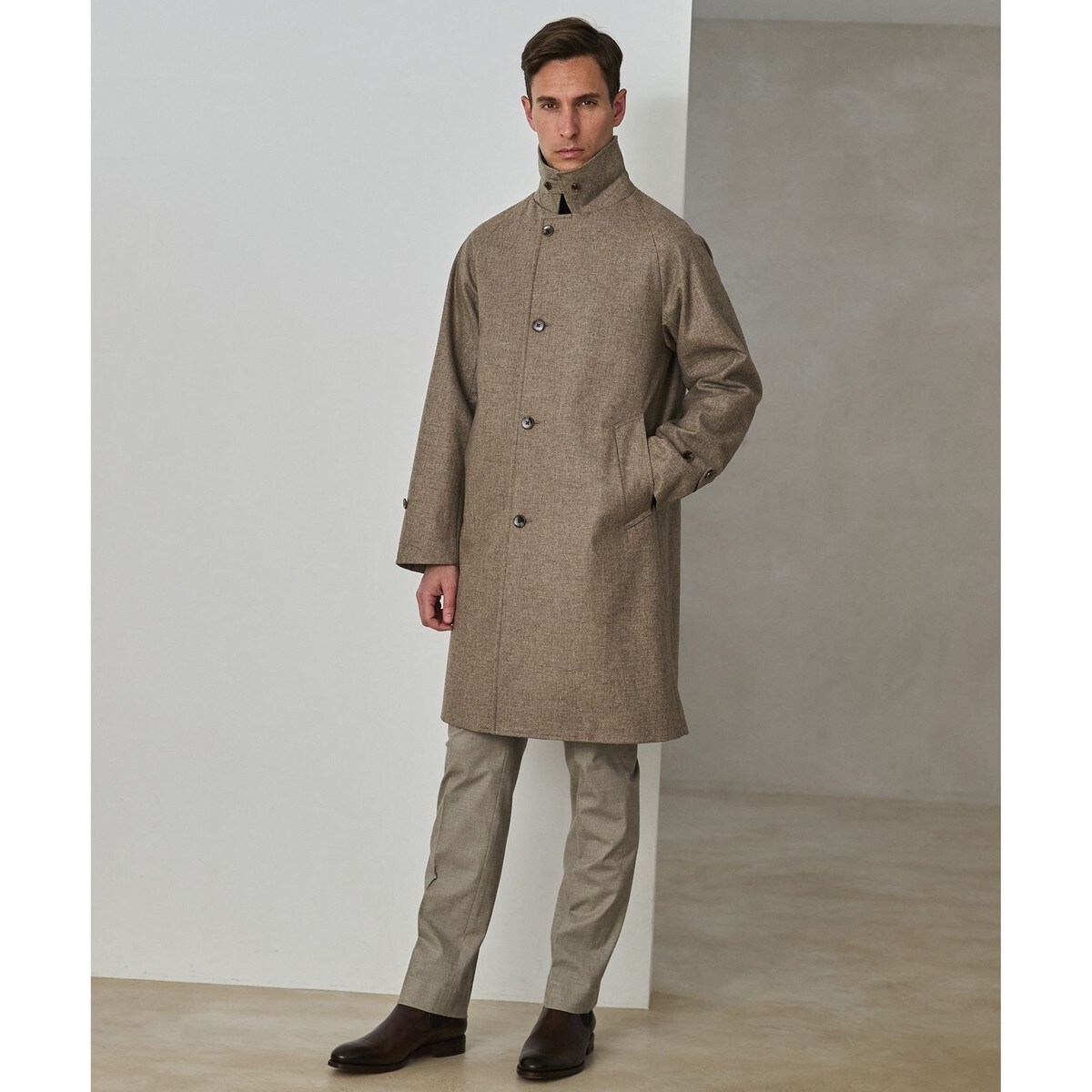 新品未使用 現行 五大陸 ステンカラーコート 防水 ビジネス XL 防水/軽量/シワになりにくい】ラスタードビーメモリーラミネーション