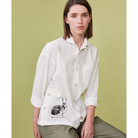 [^ԁFHS1HGM0682]ye[EB`[tzfUC Vcfށ075lCr[͐VȊz^fނ́uBIOGRACEvgpfނ̗pBeZa邱Ƃőfނɂ_炩蕗ǂfނłB001zCg͐lƎRɑ؂ɈĂꂽI[KjbNRbgґ100%gpfނ̗pBщHȂA悢nRVARbgȂł͂̃TbƂłBẽ{^͂D݂ŊO肵ĕωy݂BfUCtBhlA[eBXǵAe[ B̃`[t̗pCXg[Vɍ킹ꏊɂ炢܂Bk̑厩RƁAXōK߂{̐XїCXs[V𓾂Ăe[}͂܂uRvB`IȈyŕ`ꂽnG̖쐶́A厩R̃_Ci~bNƐÂȈ炬\Ă܂B\Ŏ̍fނgARɌhӂ𕥂Ȃ琧삳郄B̃X^C͎g̐[Rւ̈܂Be[EB`[tACe͂yӎzTCY\L͂܂ŖڈƂȂ܂BƖ̊֌WɂAۂ▾邭ꍇ܂B܂p\RȂǂ̊ɂA኱iƉ摜̃J[قȂꍇ܂B